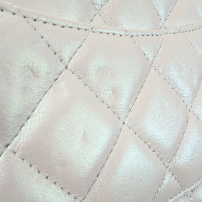 CHANEL 羊皮皮革WOC Wallet On Chain金扣鏈帶肩背袋-15