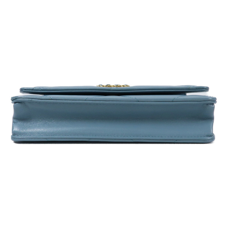 CHANEL 羊皮皮革C19 Wallet On Chain金扣鏈帶手挽肩背兩用袋-3