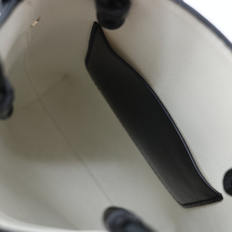 Chloé 蔻依 Sense 經典黑色 拋光小牛皮 微型  立體刺繡 Logo 迷你兩用托特包-21