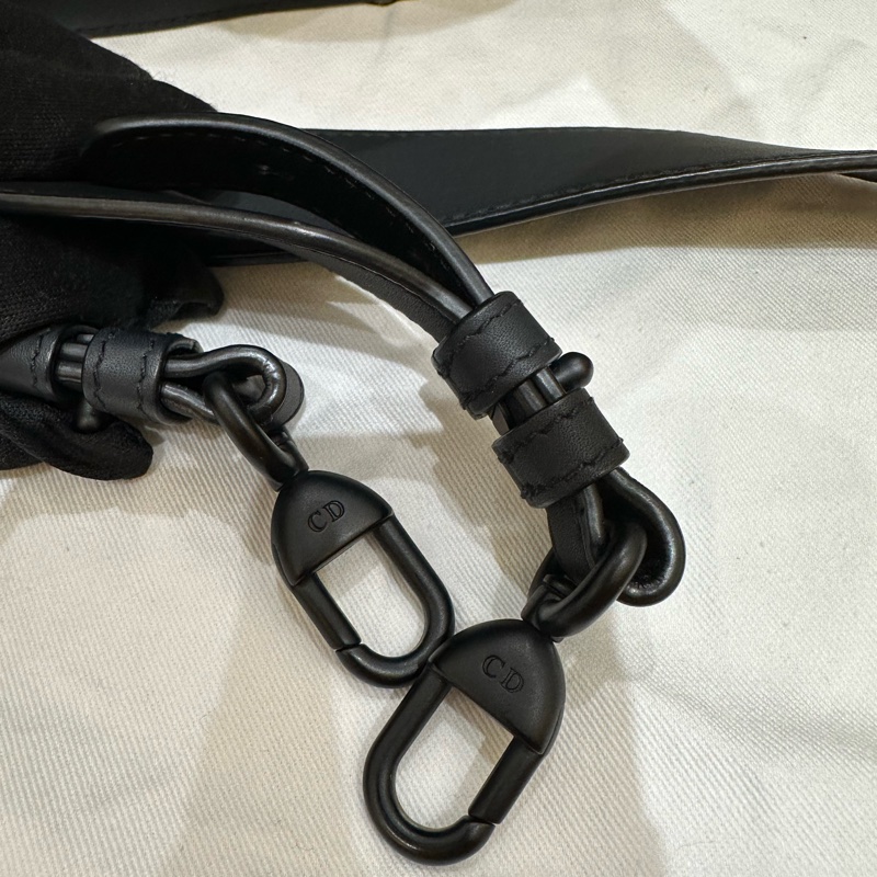 Dior迪奧 磨砂黑四格戴妃包-11