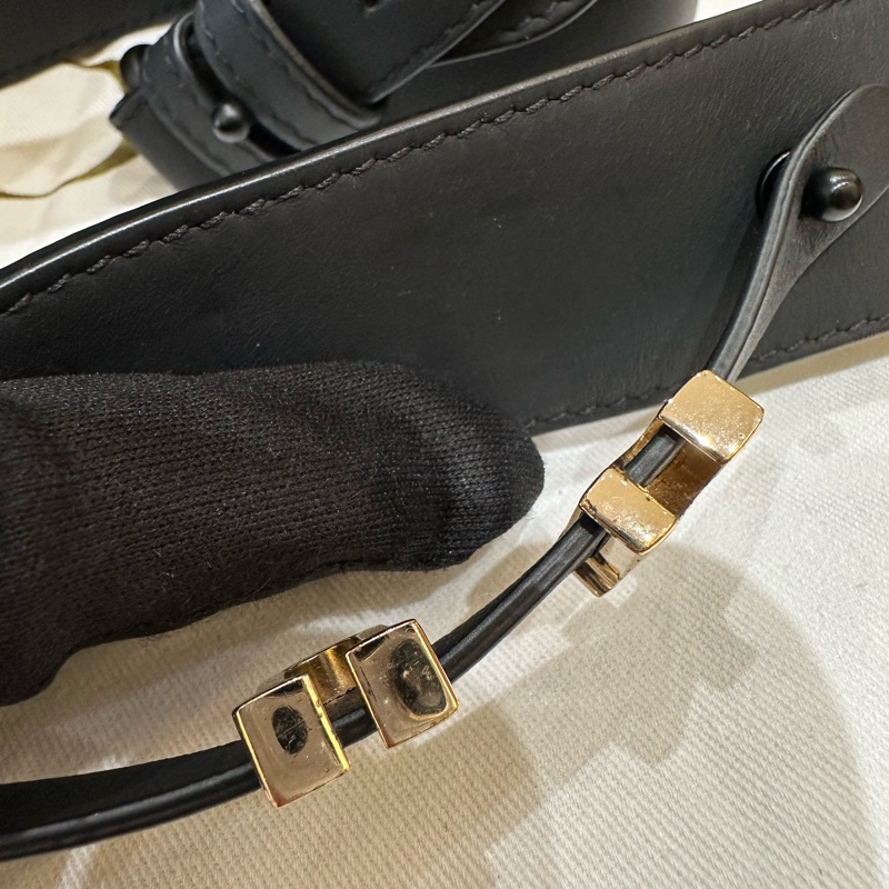 Dior迪奧 磨砂黑四格戴妃包-17