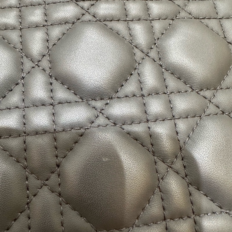 Dior迪奧 磨砂黑四格戴妃包-18