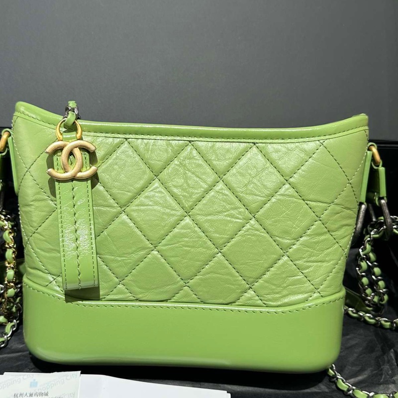香奈兒Chanel 經典流浪包 牛油果色 綠色 超好看 小號尺寸 拼色鏈條包 多種背法 芯片款23年新色 尺寸20*14*7  附件：塵袋+盒-0