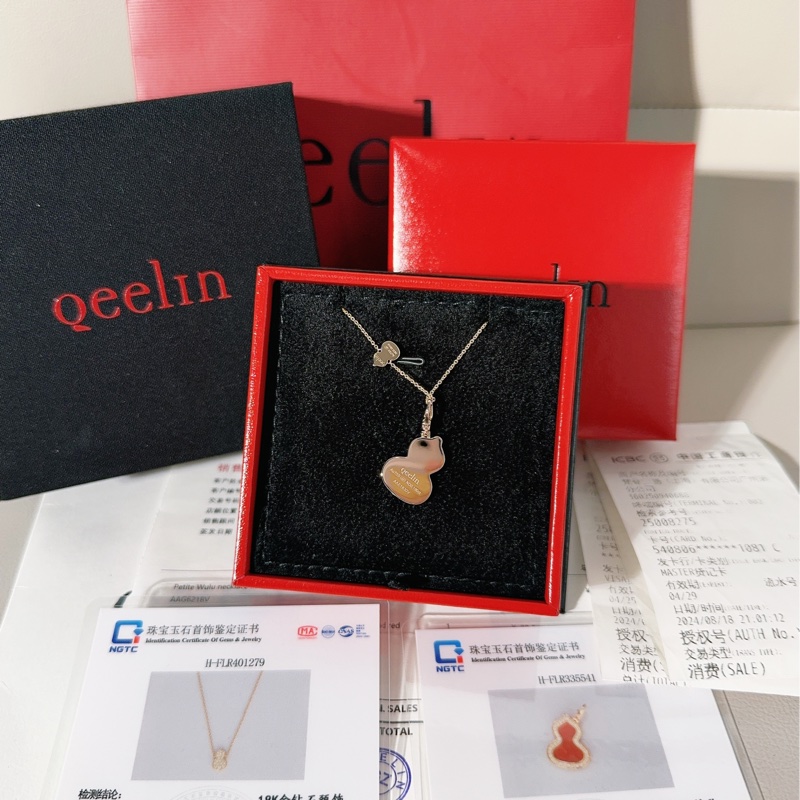 Qeelin麒麟 Wulu系列 紅瑪瑙雙葫蘆吊墜項鍊，中號 尺寸13.8×18.4mm-2