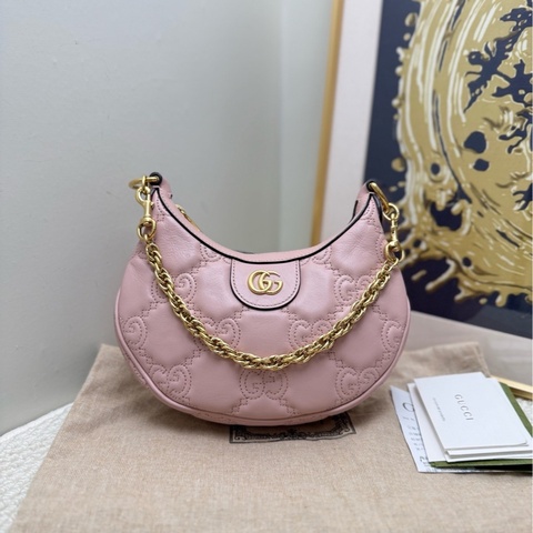 Gucci/古馳 粉色金扣牛皮月亮包半月斜挎包小號 底長21cm