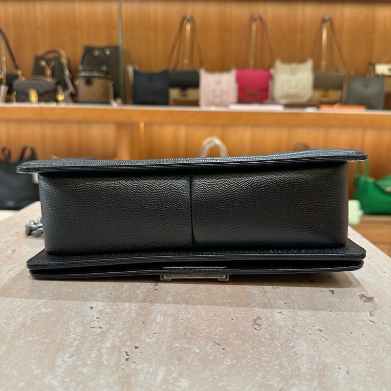 Chanel香奈兒leboy黑銀中號牛皮鏈條包-2