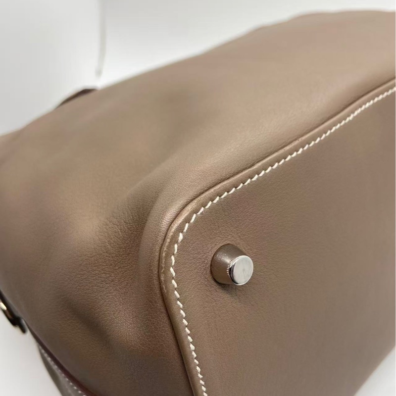 Hermes愛馬仕toolbox26牛奶盒子大象灰銀扣R刻，邊角五金內里有磨損划痕-14