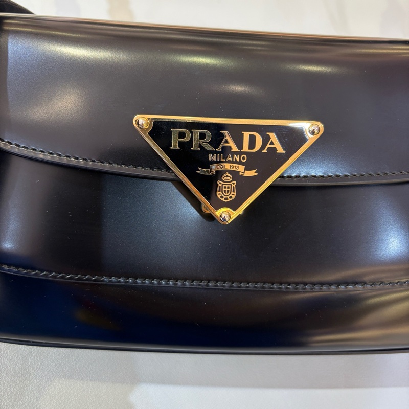 99新 Prada黑色法棍腋下-8