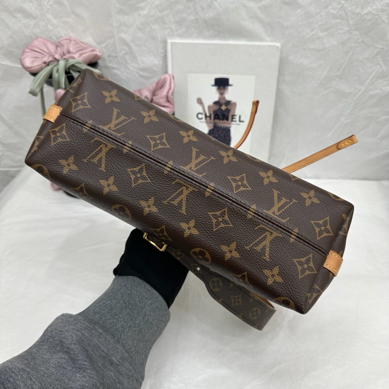 Lv 路易威登 carryall bb-4