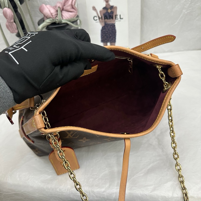 Lv 路易威登 carryall bb-5