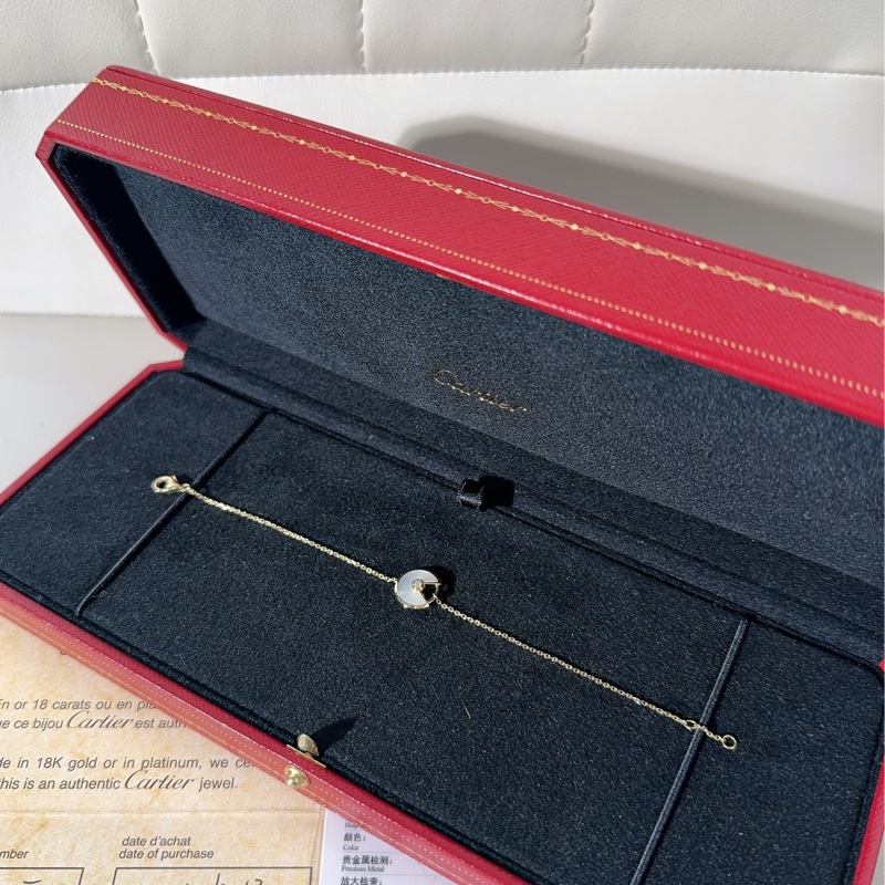 Cartier卡地亞 Amulette de Cartier 白貝母鑽石手鍊，超小號款-3