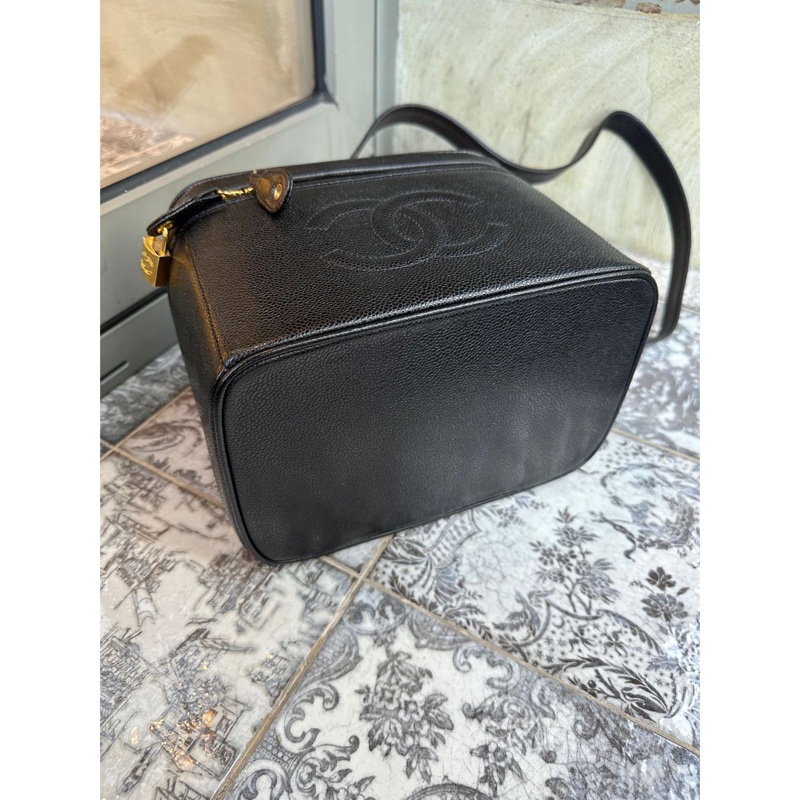 香奈兒包 化妝包 化妝箱 黑色 魚子醬 荔枝皮 手提包 魚子醬牛皮  黑色魚子醬牛皮 復古包 皮革包 包包 皮革包  魚子醬牛皮  斜挎包 手提包 化妝盒子 化妝箱 化妝袋 側背袋 二手包 中古包 二手-13