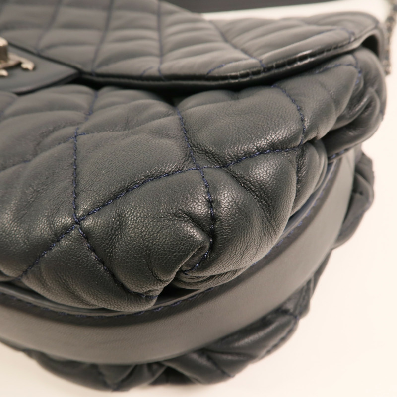 CHANEL 羊皮皮革Shoulder Bag銀扣鏈帶肩背袋-10