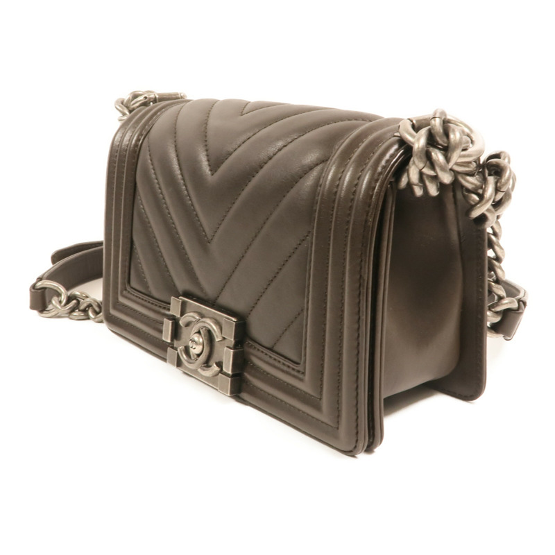 CHANEL 牛皮皮革Boy 20銀扣鏈帶肩背袋-2