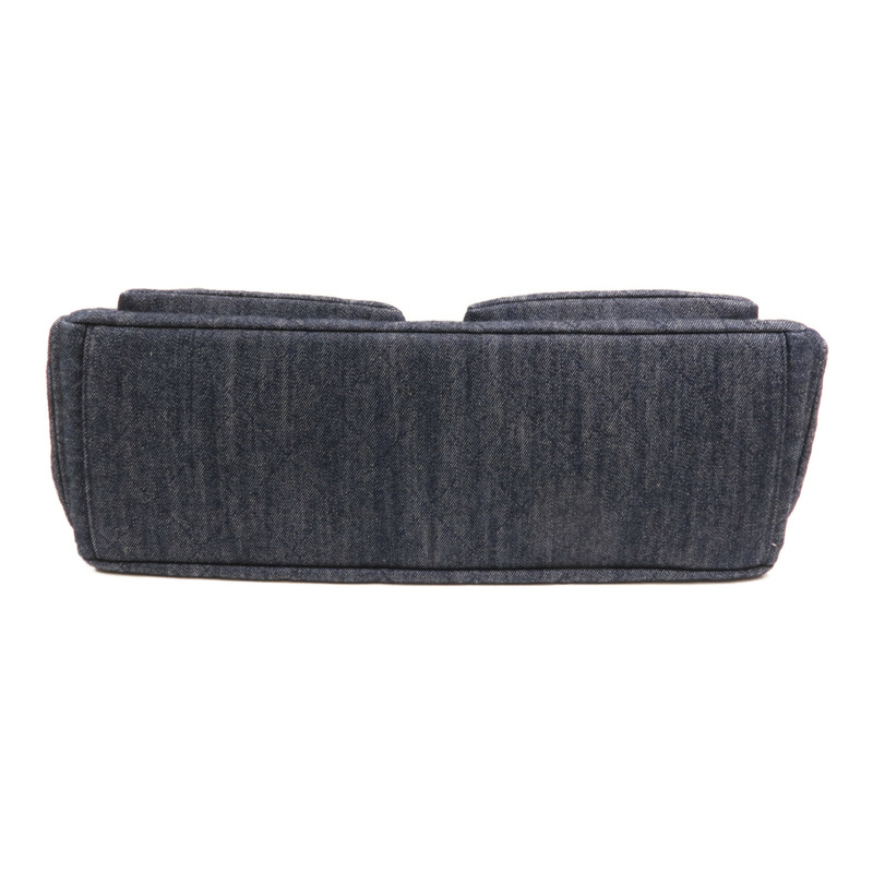 CHANEL 牛仔布C25 Hobo金扣鏈帶肩背袋-3