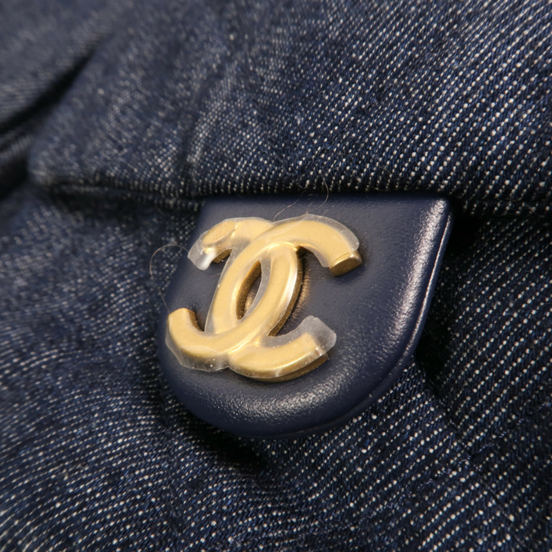 CHANEL 牛仔布C25 Hobo金扣鏈帶肩背袋-8