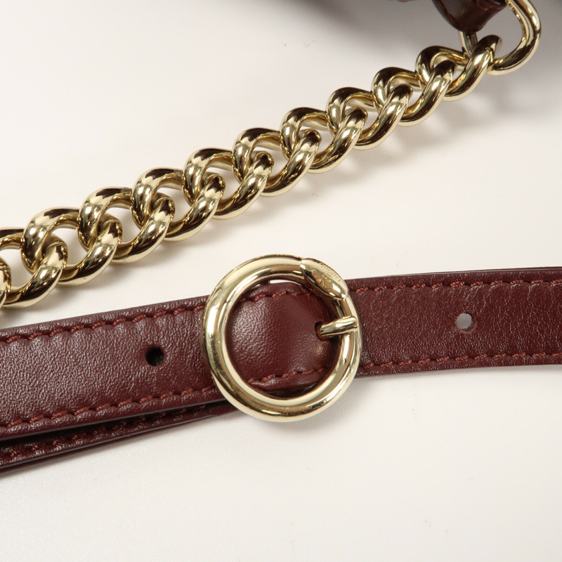 CHANEL 牛皮皮革BackPac金扣鏈帶背包-12