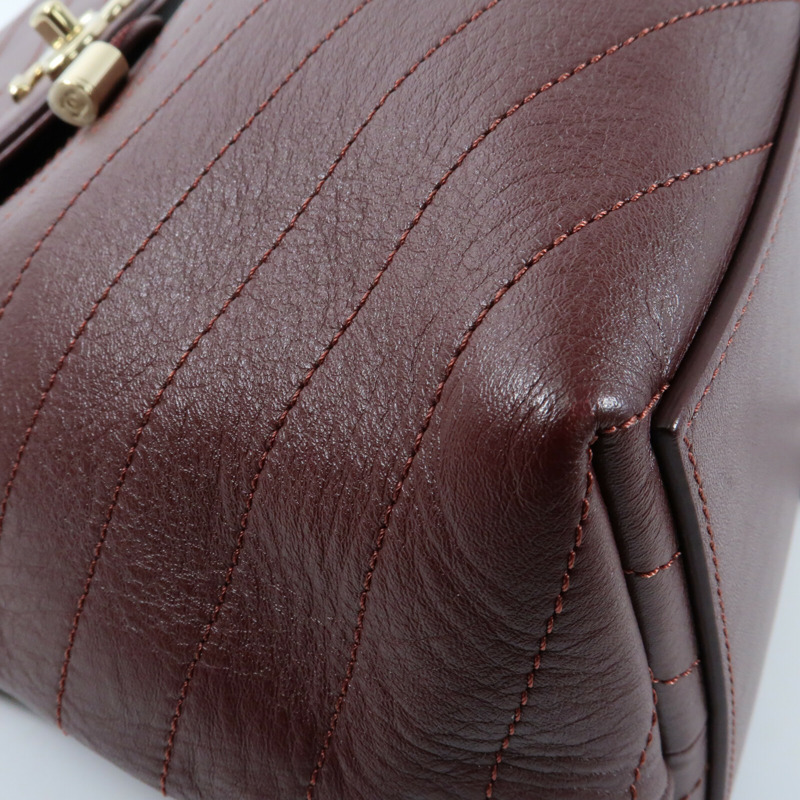 CHANEL 牛皮皮革BackPac金扣鏈帶背包-14