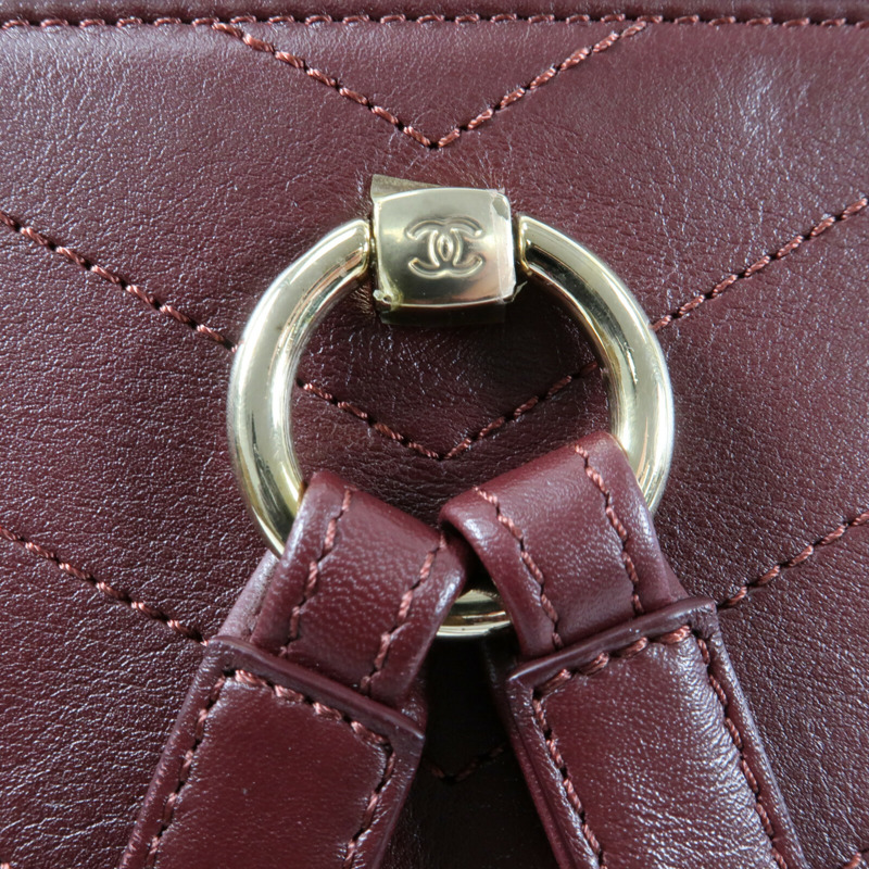 CHANEL 牛皮皮革BackPac金扣鏈帶背包-19