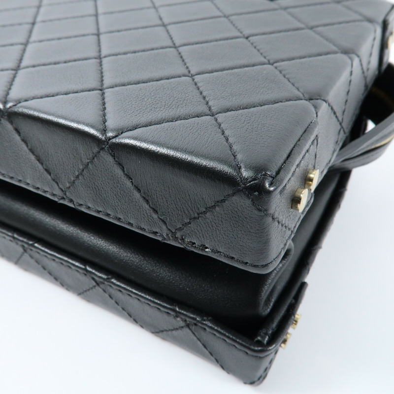 CHANEL 牛皮皮革Vanity Case金扣手挽肩背兩用袋-7