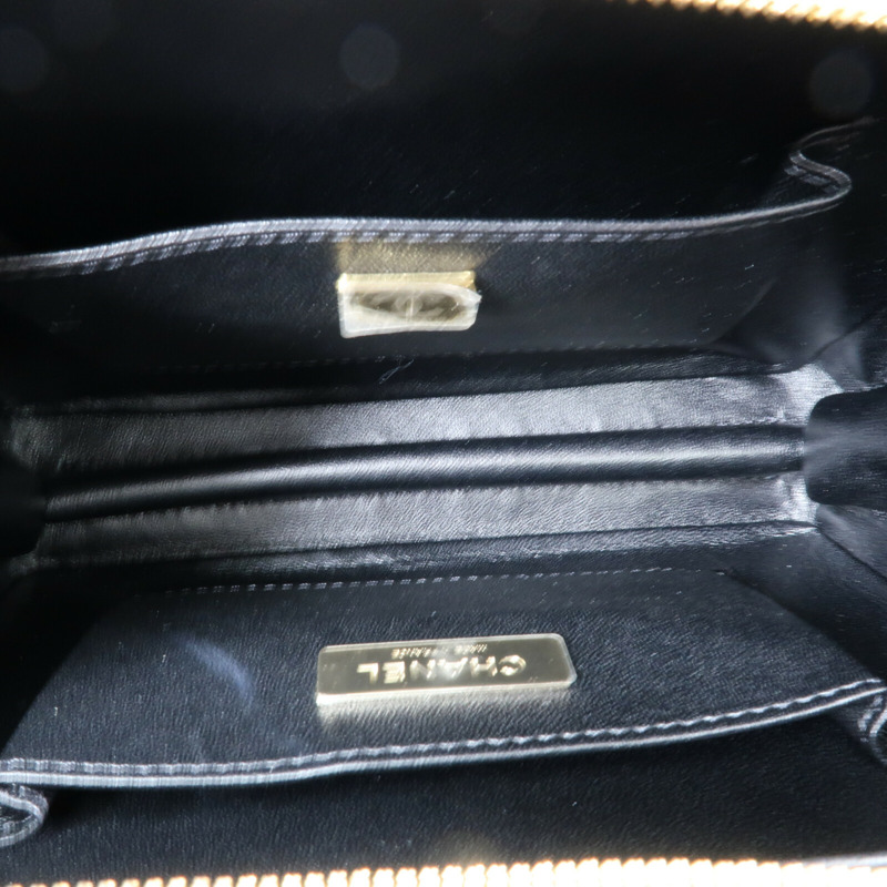 CHANEL 牛皮皮革Vanity Case金扣手挽肩背兩用袋-15