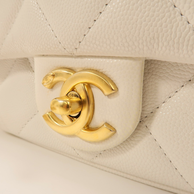 CHANEL 牛皮皮革Mini Twist Your Buttons Flap金扣鏈帶肩背袋-8