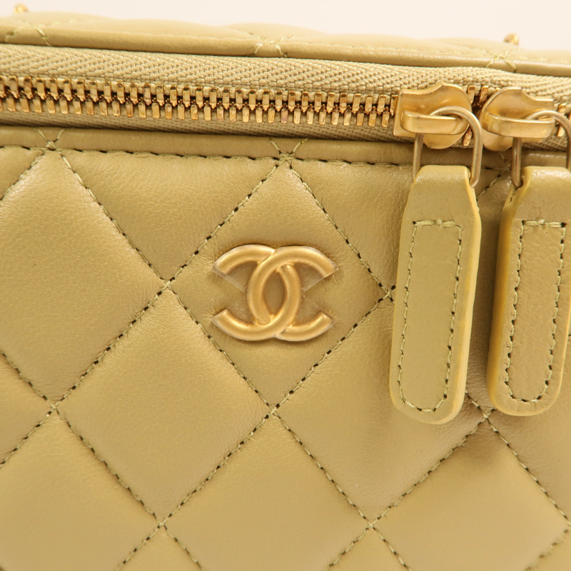 CHANEL 羊皮皮革Vanity Case鏈帶肩背袋-8