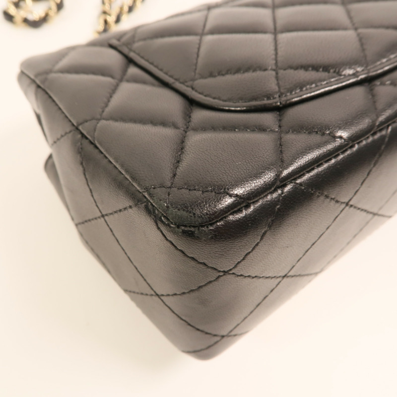 CHANEL 羊皮皮革Classic 20金扣鏈帶肩背袋-14