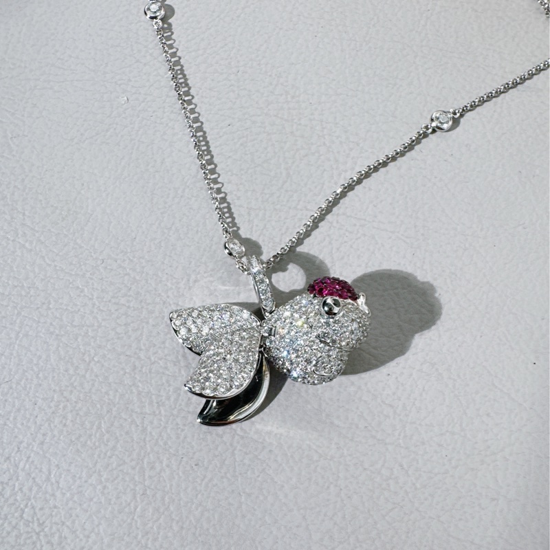 Qeelin 麒麟 Qinqin系列 白金滿鑽+紅寶石 金魚項鍊-4