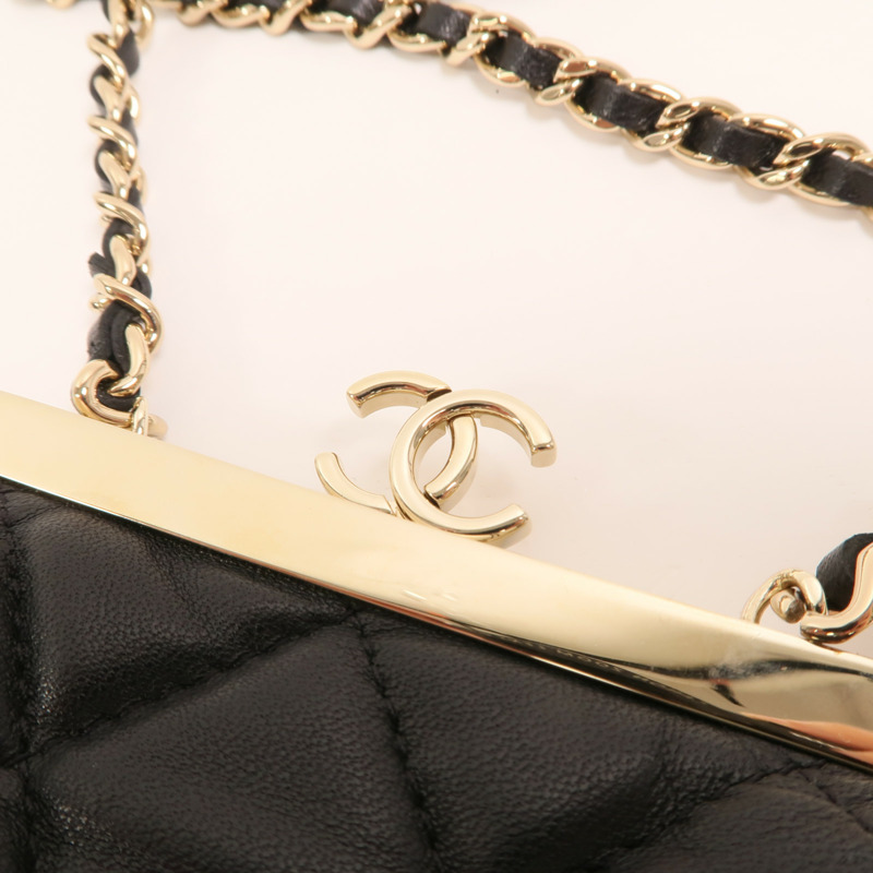 CHANEL 羊皮皮革/漆皮皮革Chain Clutch Shoulder金扣鏈帶肩背袋-8