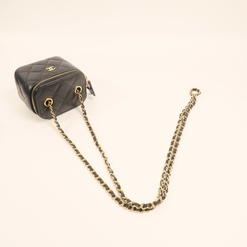 CHANEL 牛皮皮革Vanity Case金扣鏈帶肩背袋-7
