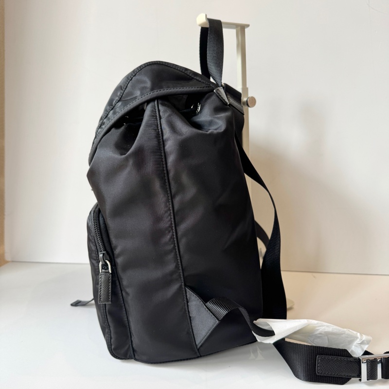 PRADA 黑色 尼龍 雙口袋 銀三角牌 釦式 雙肩包 後背包 1BZ005-3