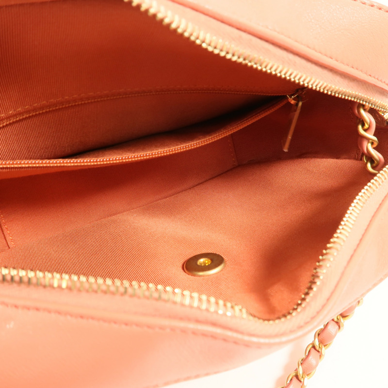 CHANEL 羊皮皮革19 Camera Bag金扣鏈帶肩背袋-4