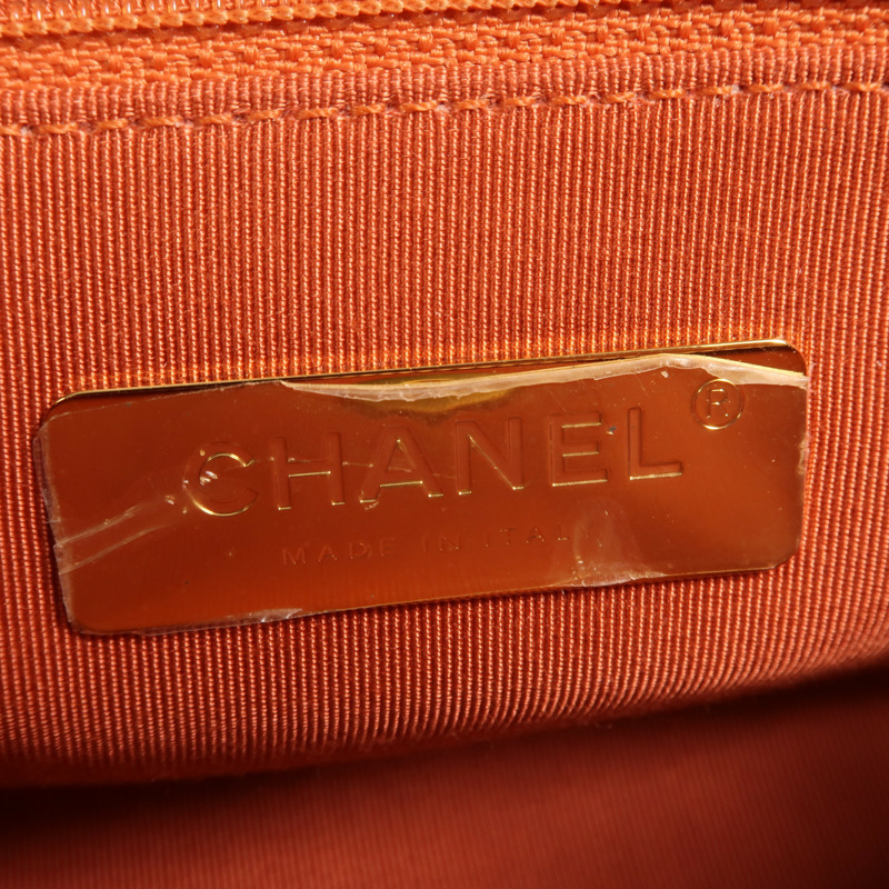 CHANEL 羊皮皮革19 Camera Bag金扣鏈帶肩背袋-5