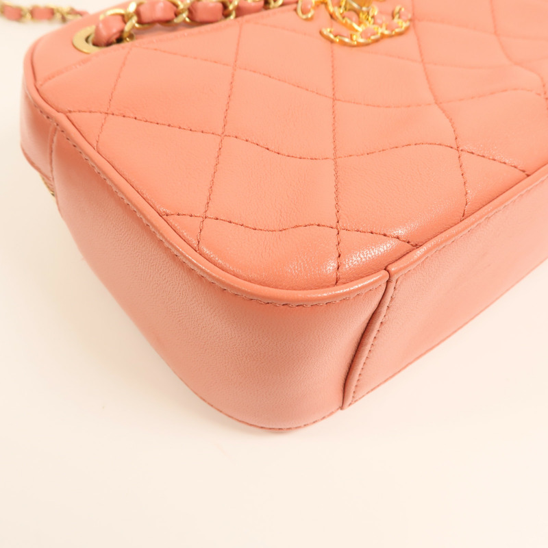 CHANEL 羊皮皮革19 Camera Bag金扣鏈帶肩背袋-12