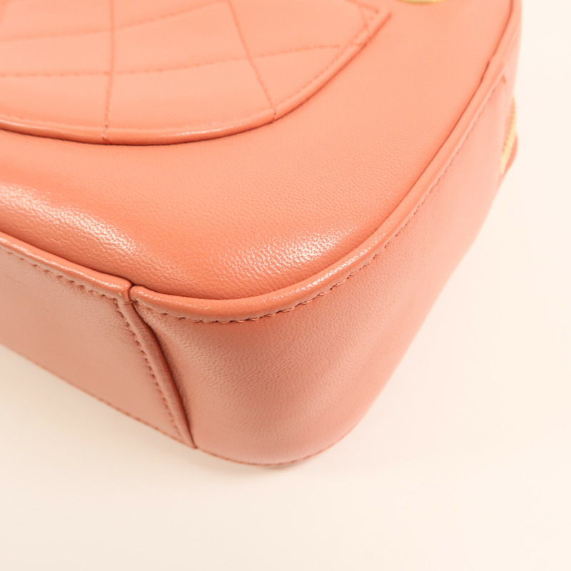 CHANEL 羊皮皮革19 Camera Bag金扣鏈帶肩背袋-13