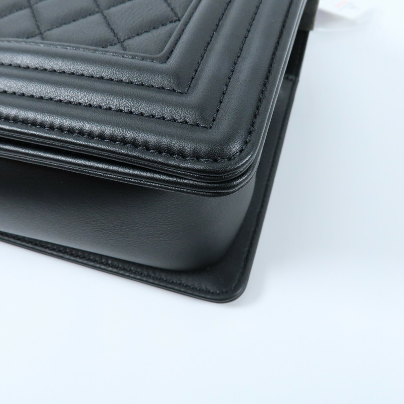 CHANEL 羊皮皮革Boy 25鏈帶肩背袋-5