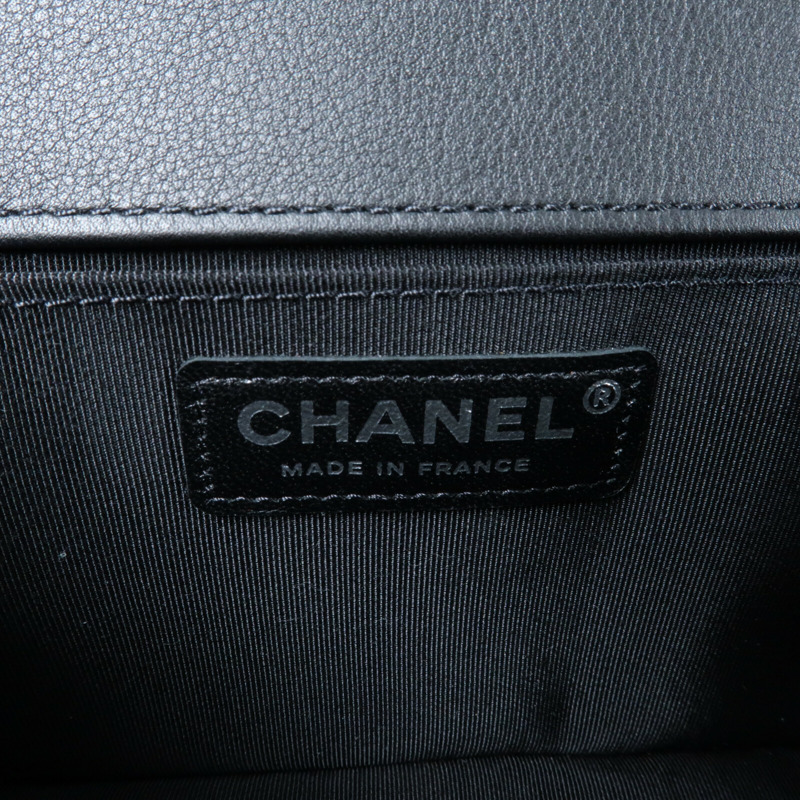 CHANEL 羊皮皮革Boy 25鏈帶肩背袋-11