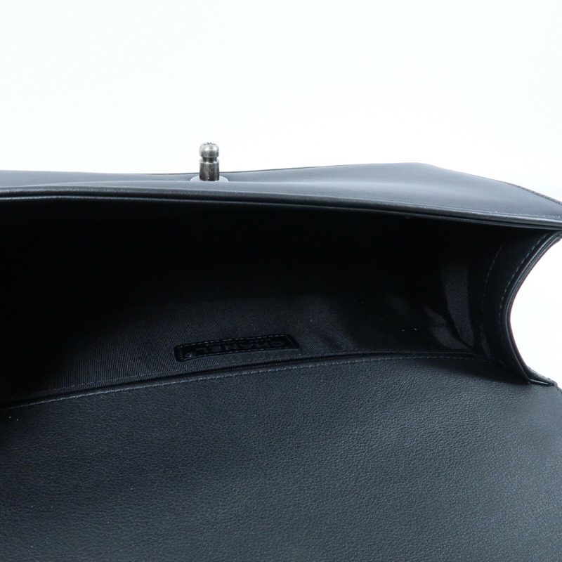 CHANEL 羊皮皮革Boy 25鏈帶肩背袋-13