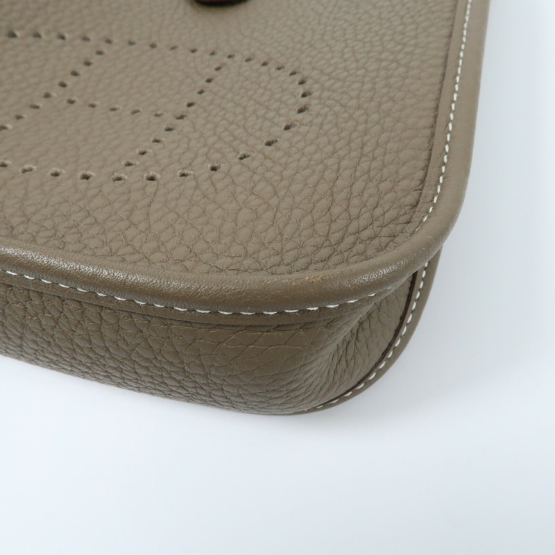 HERMES 【Hermes Fair】Clemence皮革Evelyne TPM金扣肩背袋Etoupe-5