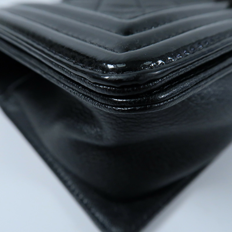 CHANEL 牛皮皮革Boy 25鏈帶肩背袋-4