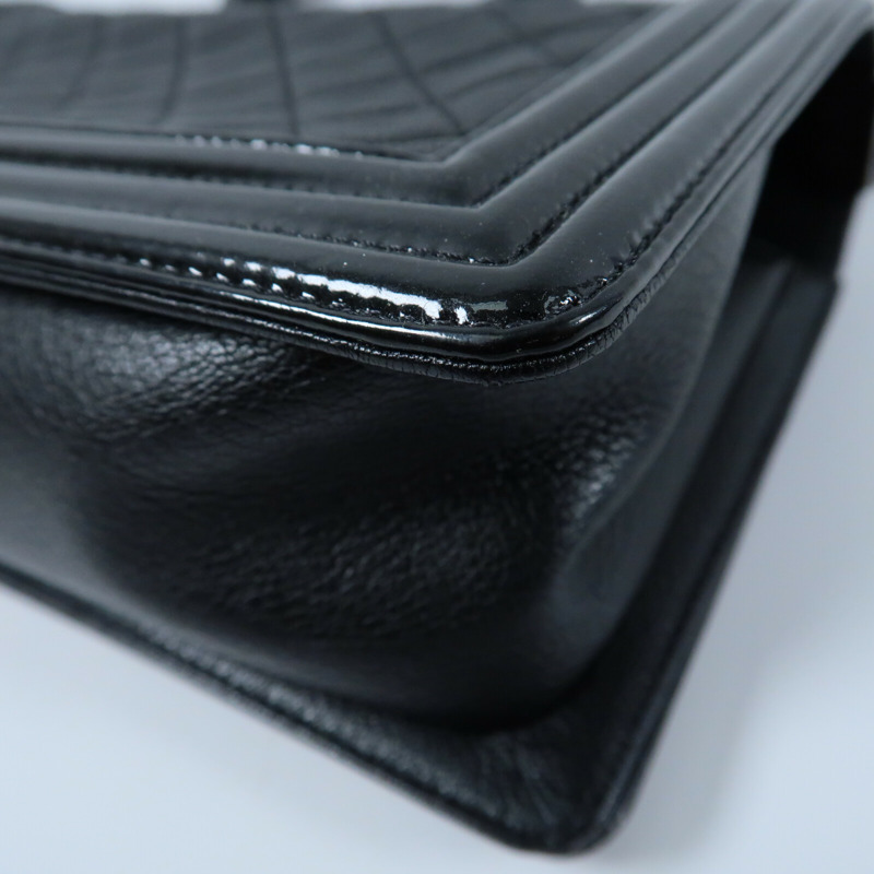 CHANEL 牛皮皮革Boy 25鏈帶肩背袋-7