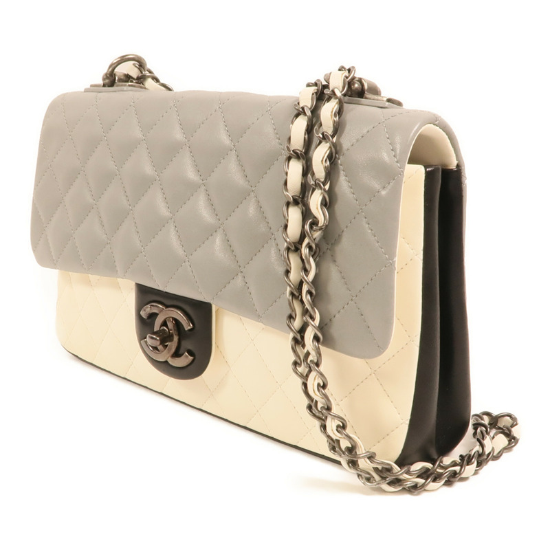 CHANEL 羊皮皮革Chain Shoulder銀扣肩背袋-2