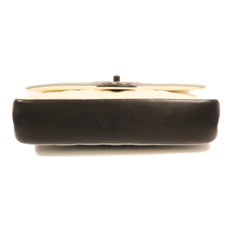 CHANEL 羊皮皮革Chain Shoulder銀扣肩背袋-3