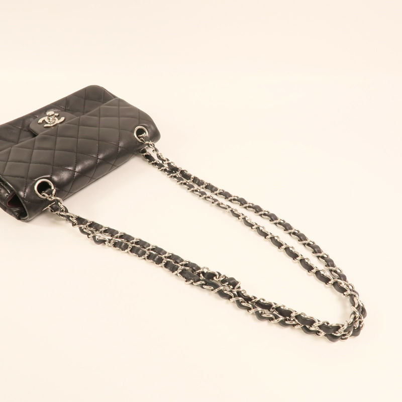 CHANEL 羊皮皮革Mini Classic 20銀扣鏈帶肩背袋-7