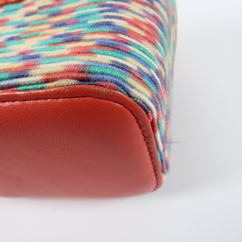 CHANEL Embroidered Thread Mini Vanity Case金扣鏈帶肩背袋-7