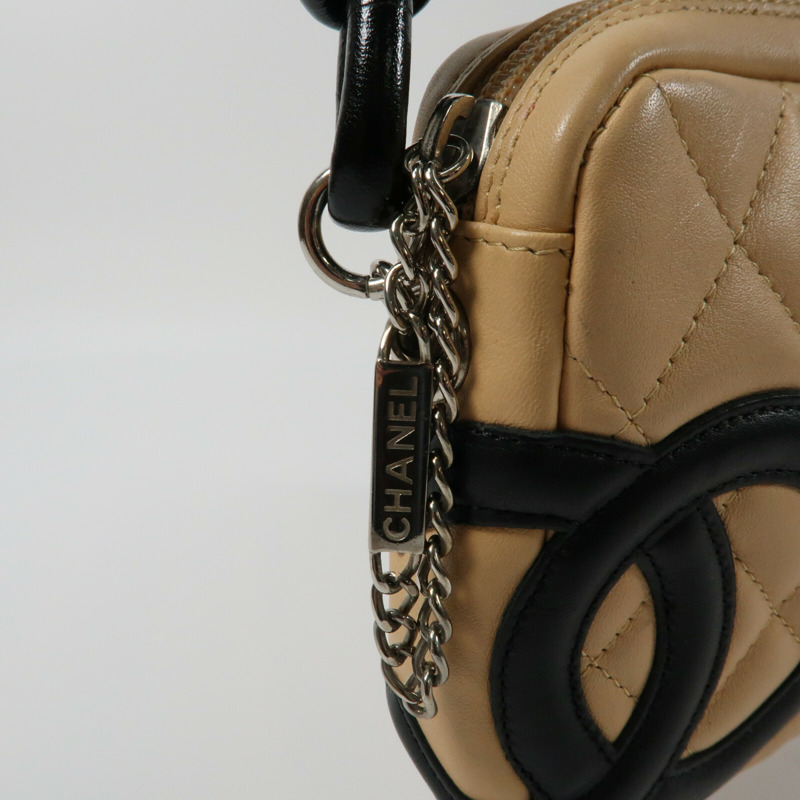 CHANEL 牛皮皮革Cambon Small Rectangle銀扣手挽袋-10