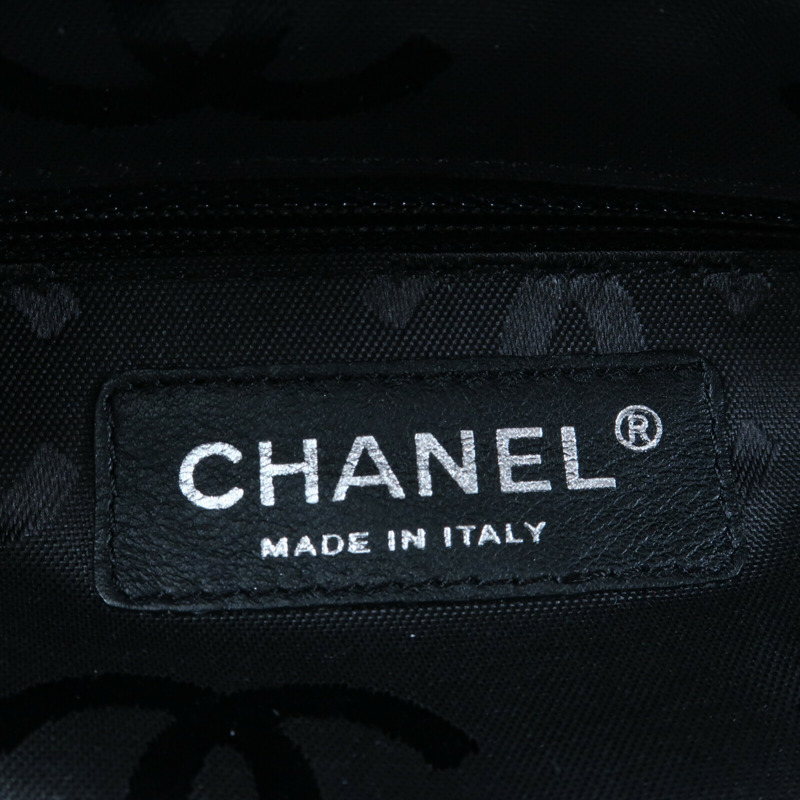 CHANEL 牛皮皮革Cambon Small Rectangle銀扣手挽袋-14