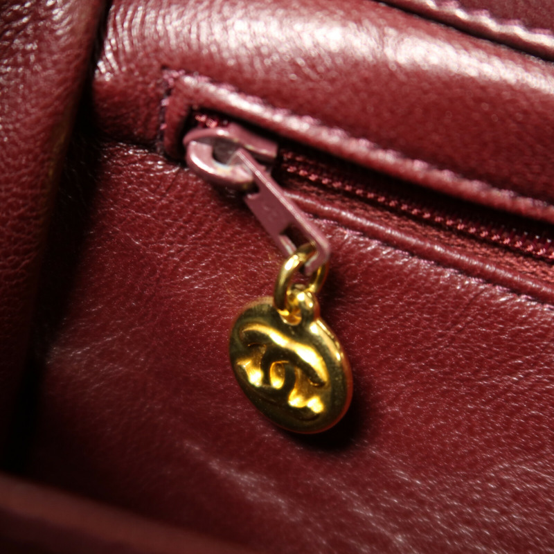 CHANEL 羊皮皮革Vintage Shoulder Bag金扣肩背袋-17