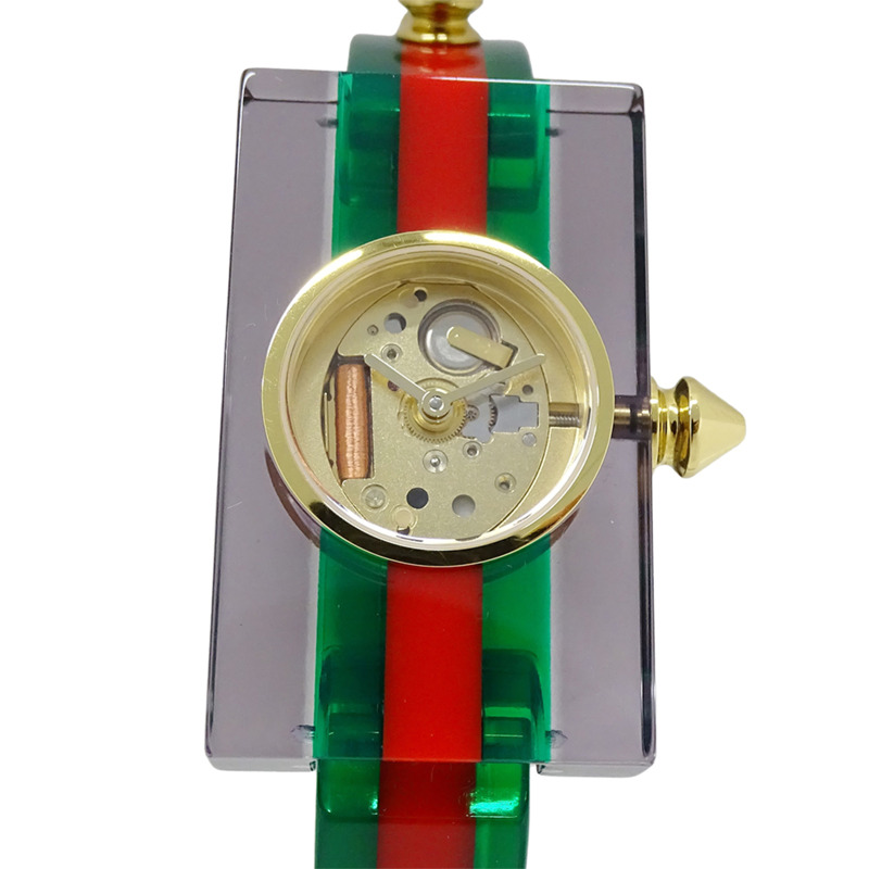 Gucci 女士手錶，復古網頁設計，鏤空，石英機芯，壓克力，手鐲，方形，鉚釘，YA143505。-1